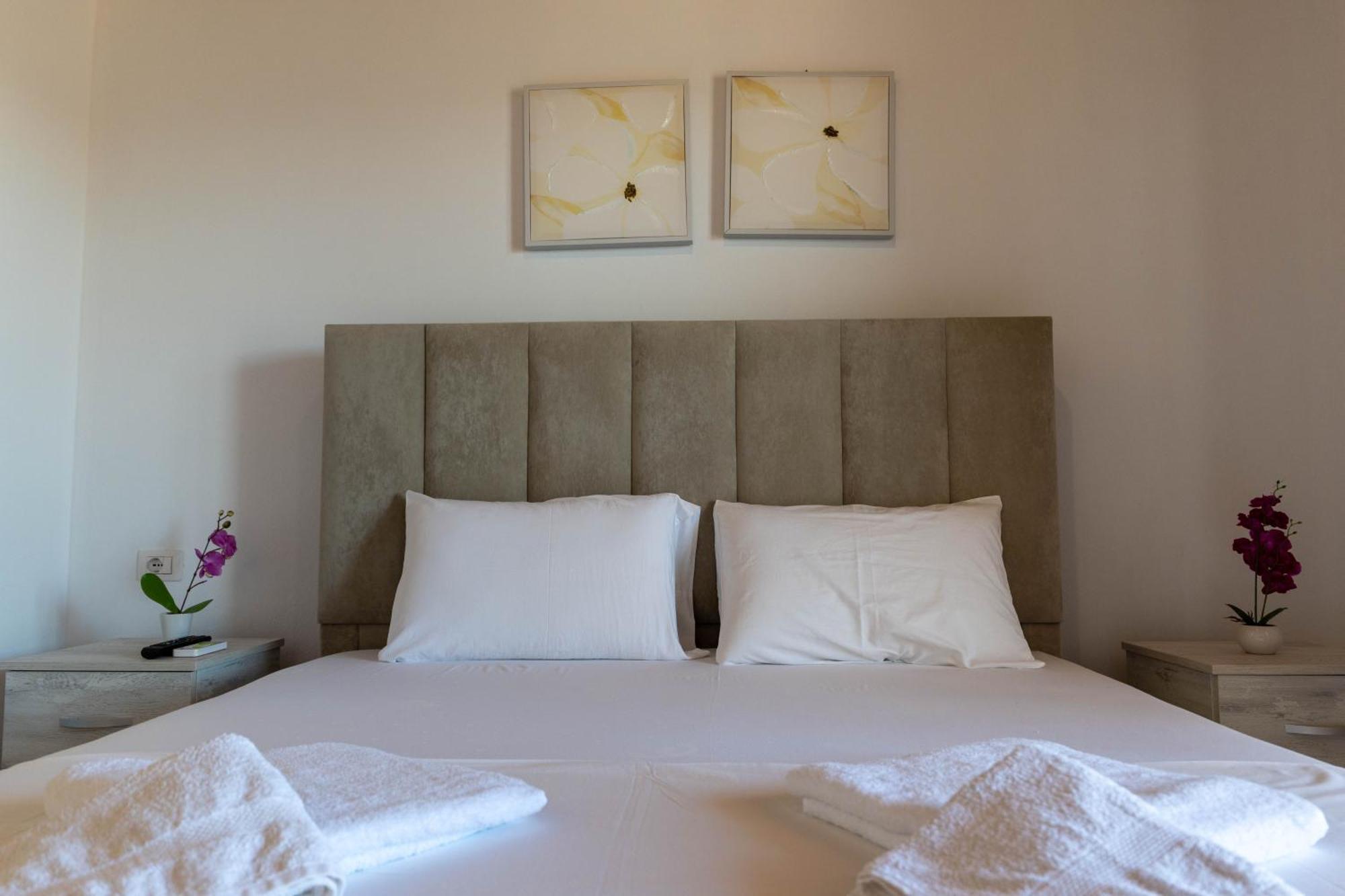 Villa Sunny Ksamil Esterno foto
