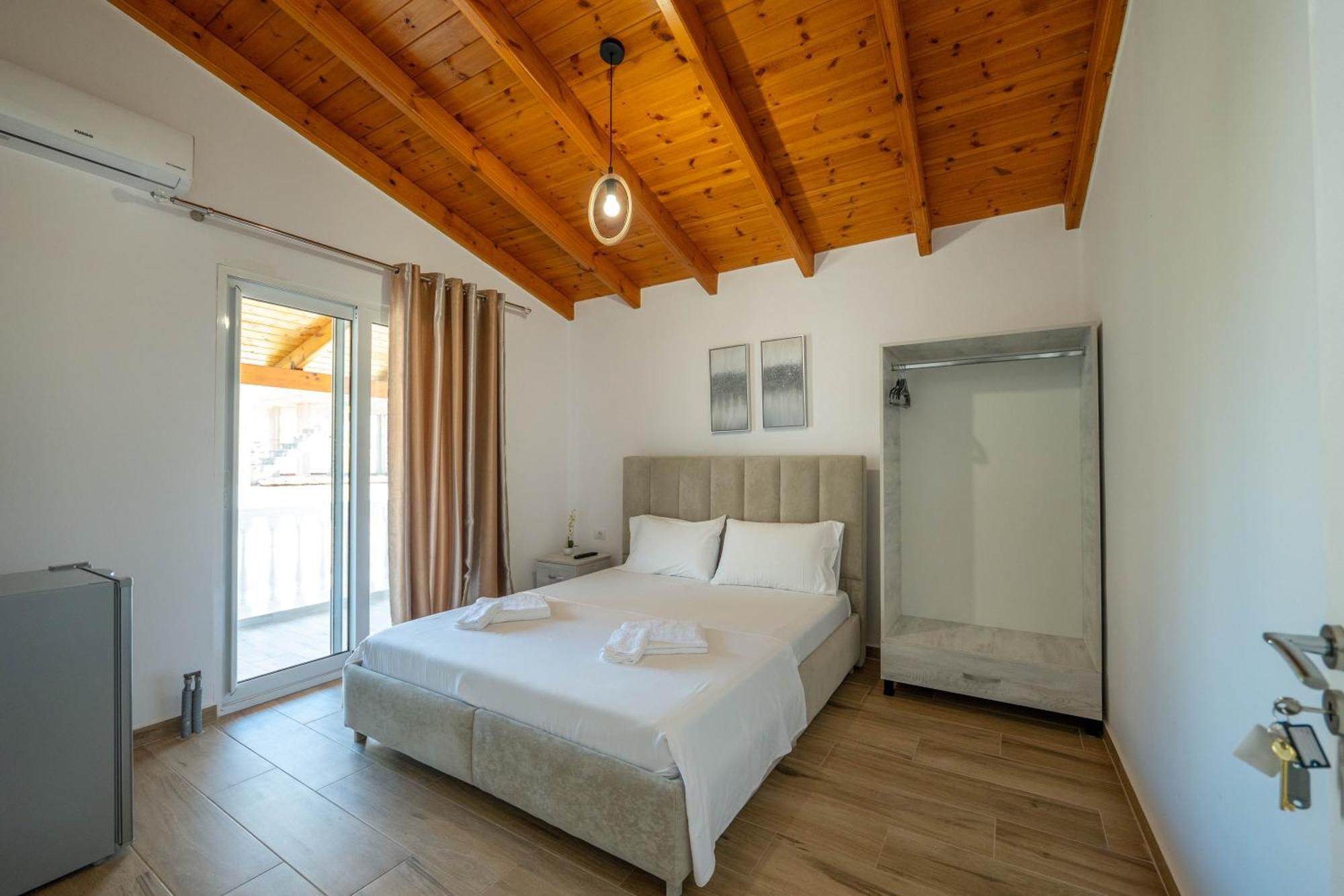 Villa Sunny Ksamil Esterno foto