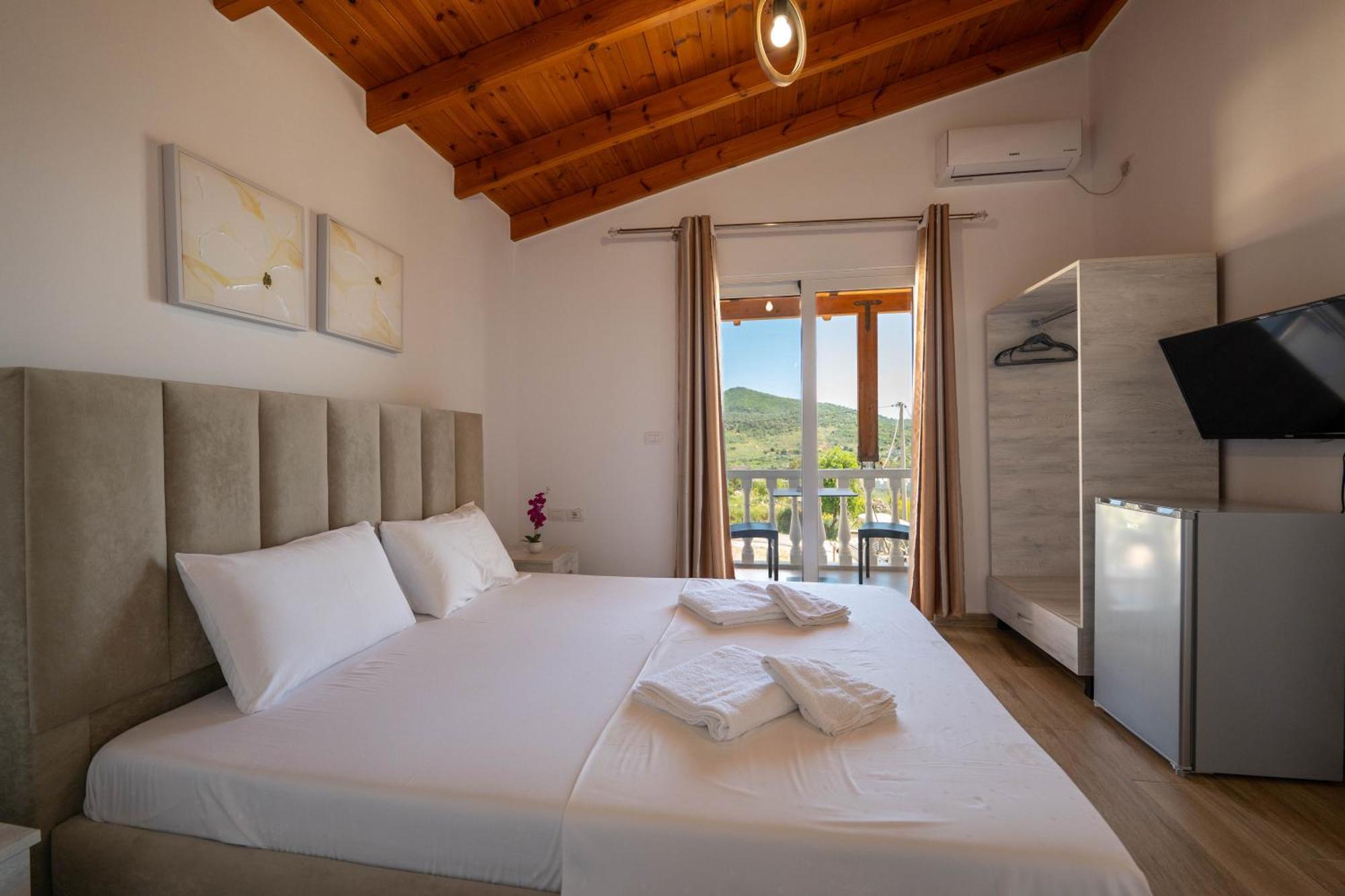 Villa Sunny Ksamil Esterno foto