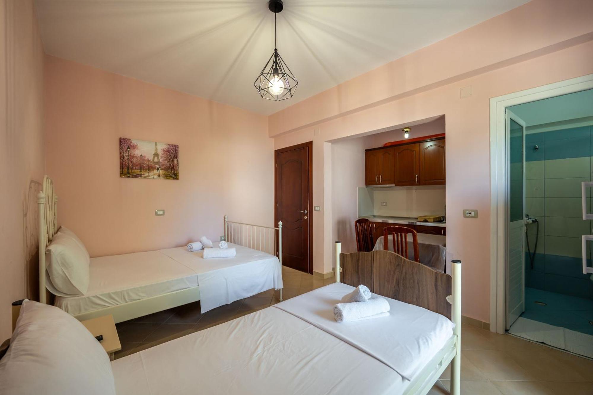 Villa Sunny Ksamil Esterno foto