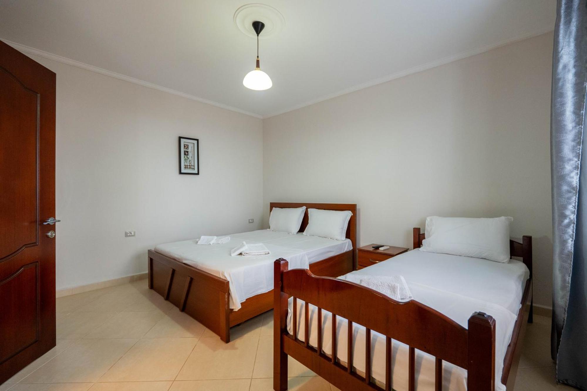 Villa Sunny Ksamil Esterno foto